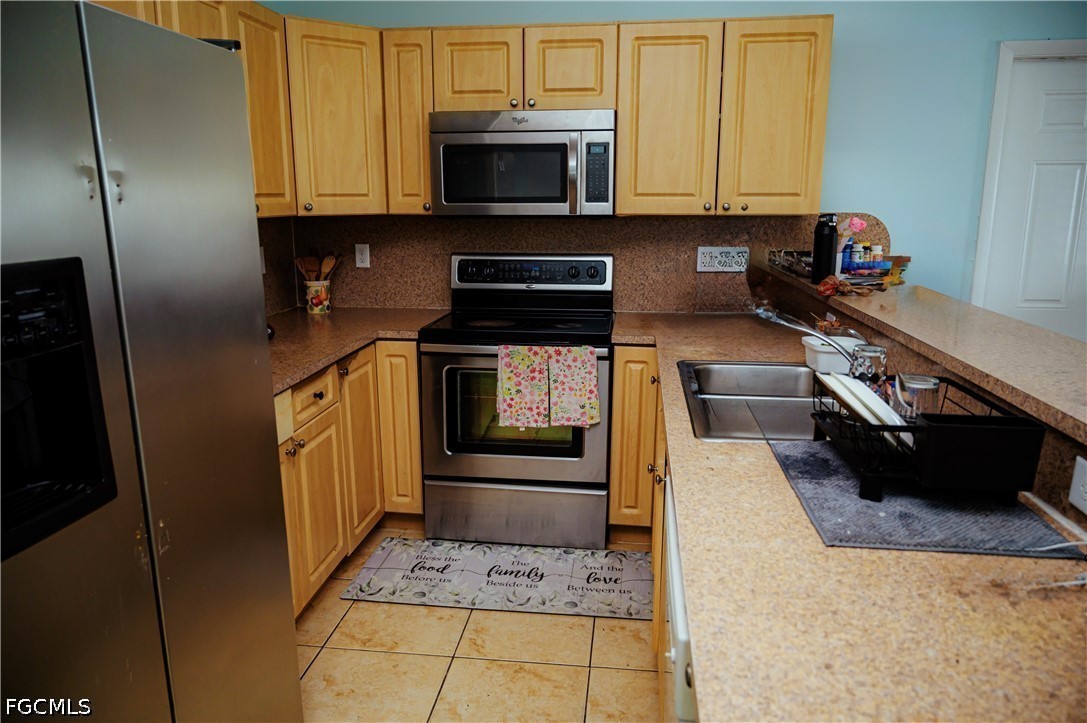 716-718 Ichabod Ave Property Photo 4