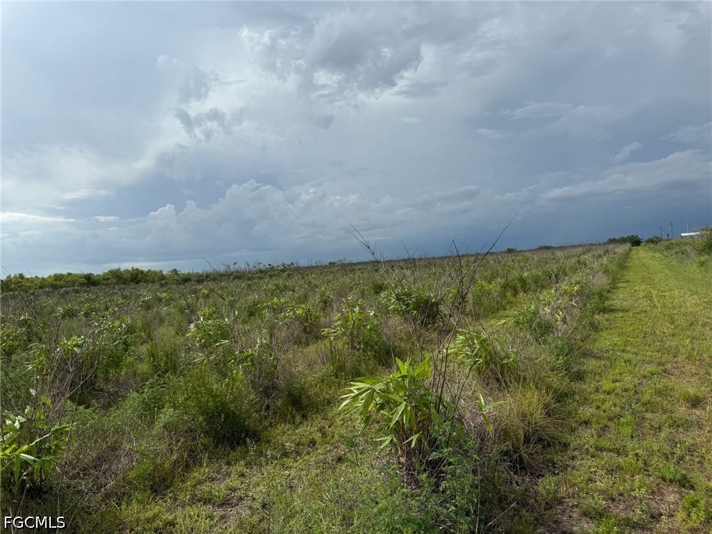 6658 + 6680 4th Rd Property Photo 7