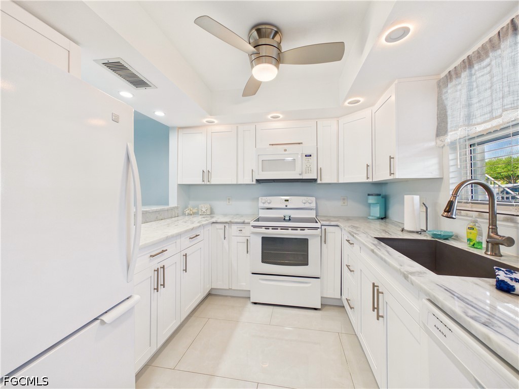 300 Valley Stream Dr 3d Property Photo 10