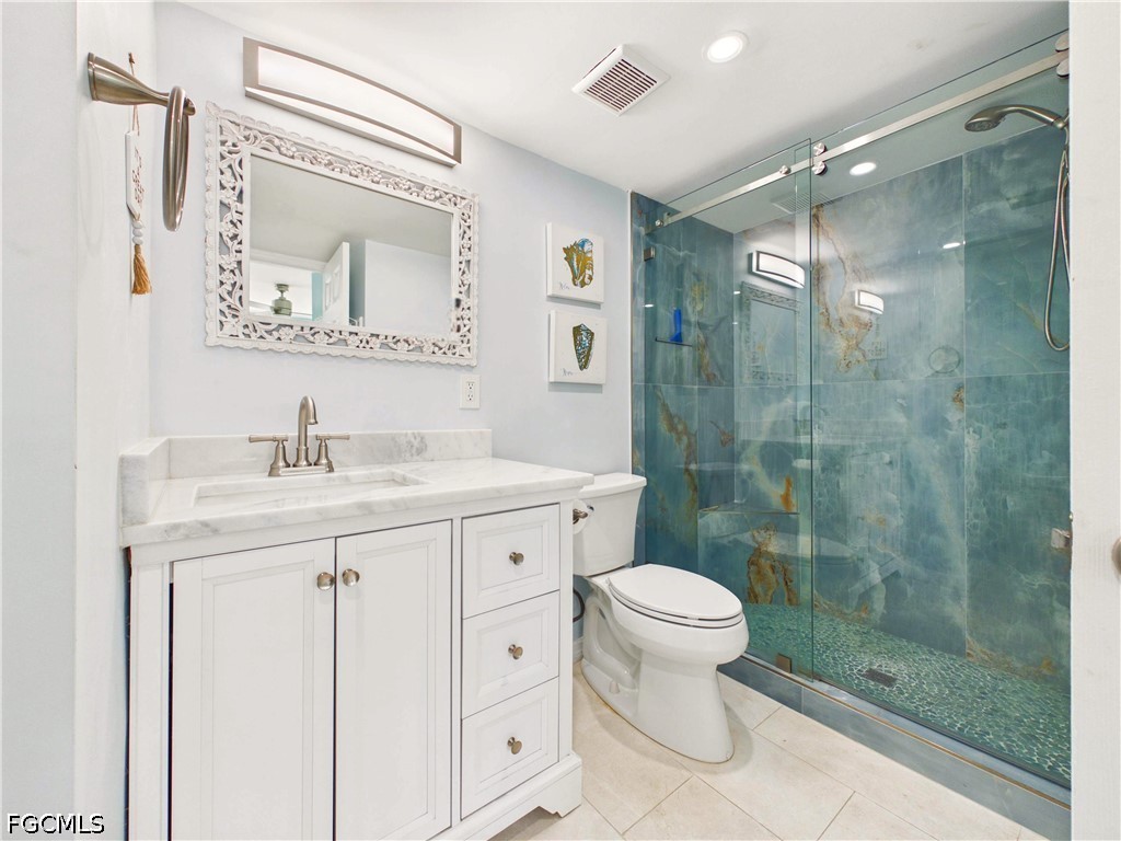 300 Valley Stream Dr 3d Property Photo 17