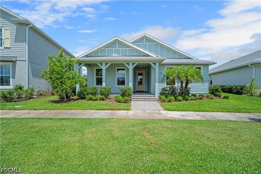 17057 Pine Lily Ln Property Photo 2
