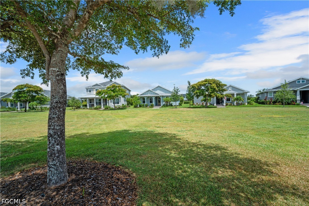 17057 Pine Lily Ln Property Photo 4
