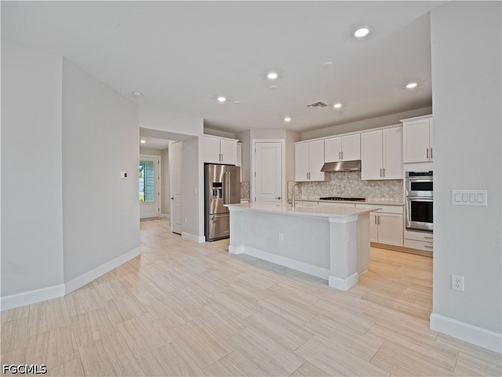 17057 Pine Lily Ln Property Photo 14