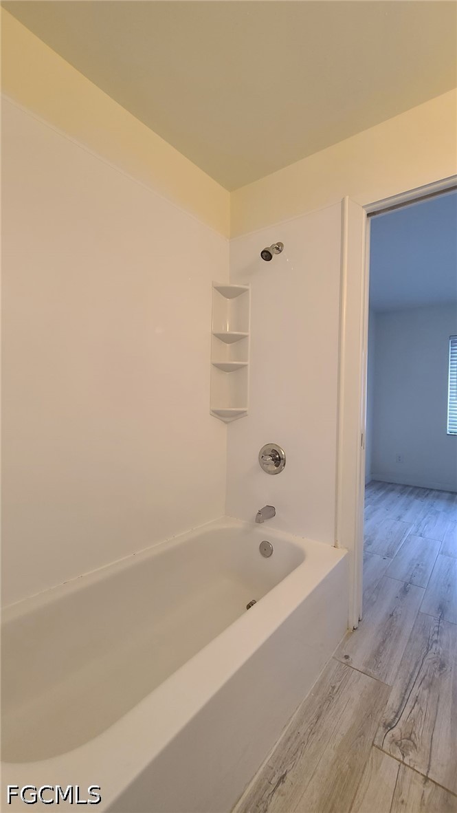 2610 Providence St 10 Property Photo 10