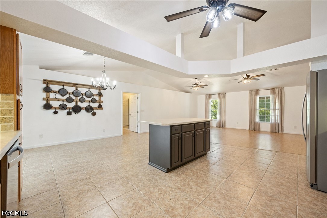 7764 14th Pl Property Photo 12