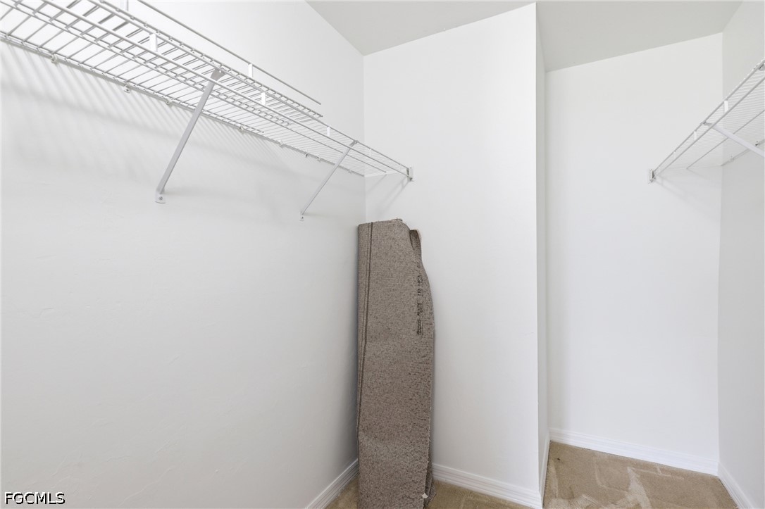919 Winters St E Property Photo 14