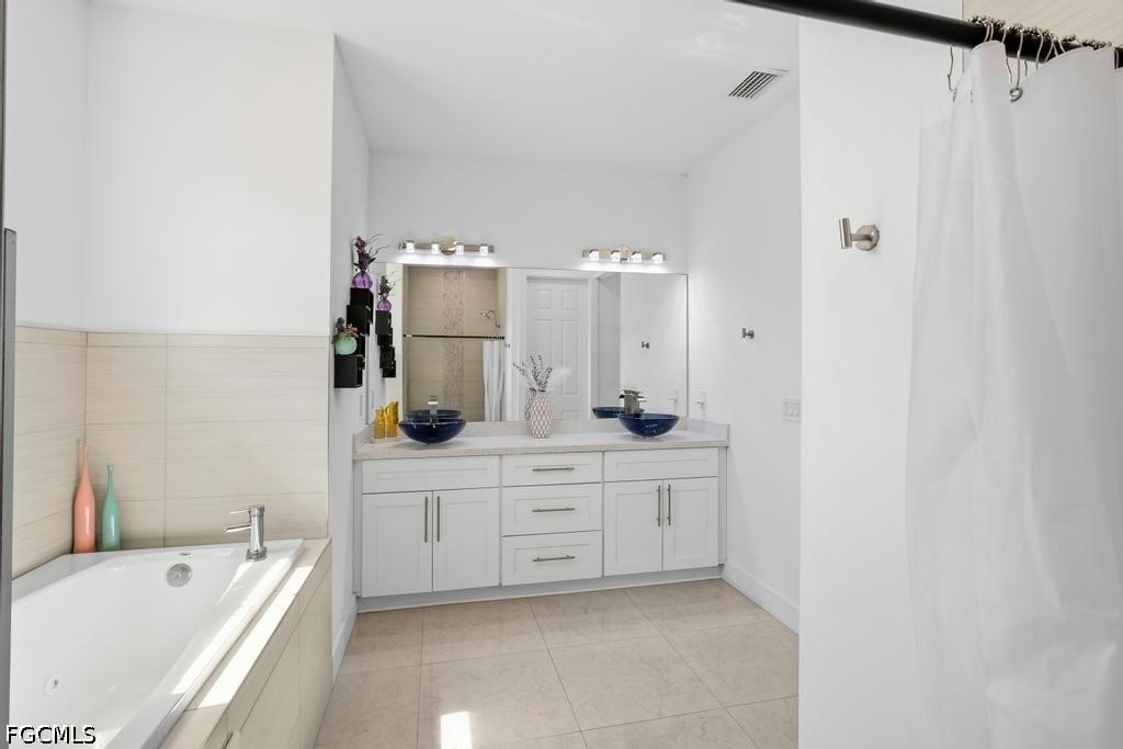 1211 Eclat St E Property Photo 16