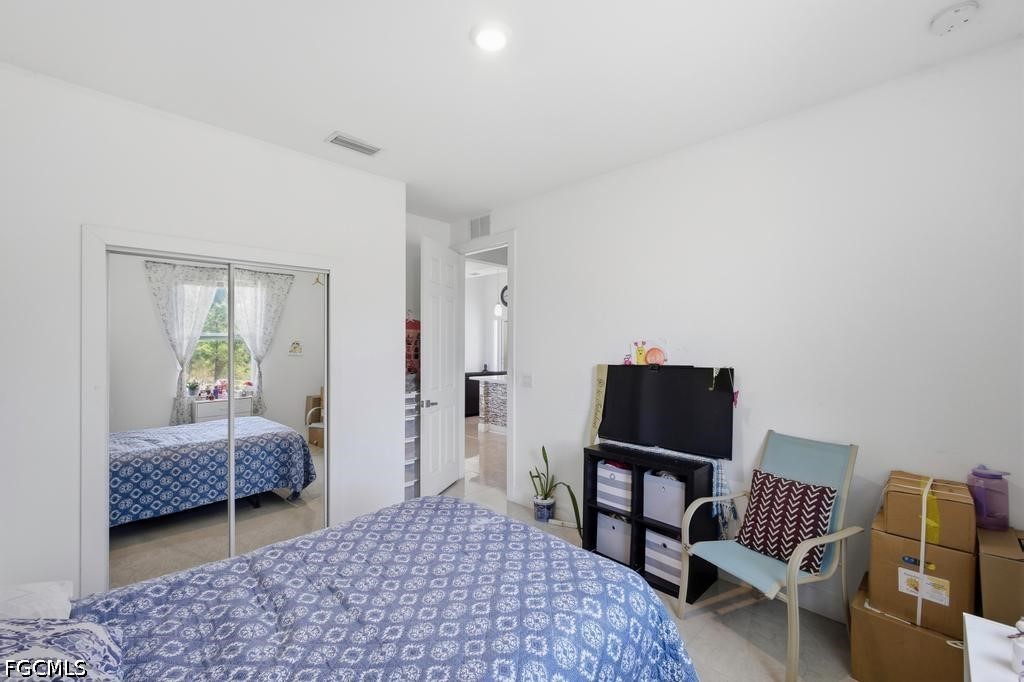 1211 Eclat St E Property Photo 18