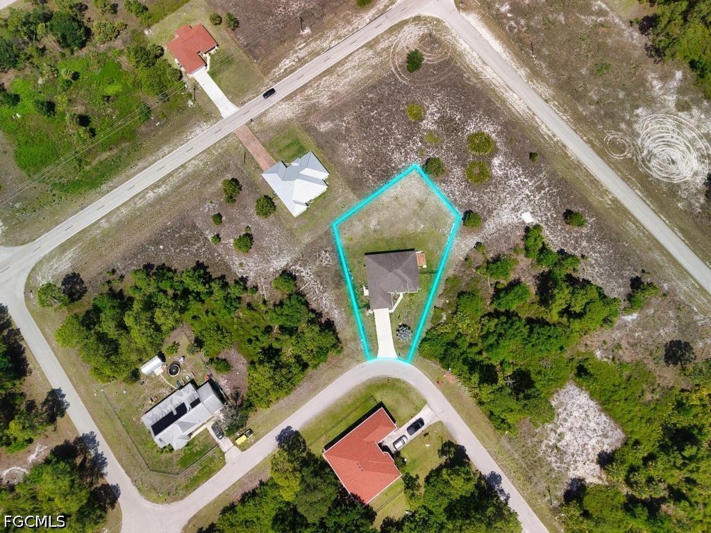 1211 Eclat St E Property Photo 23