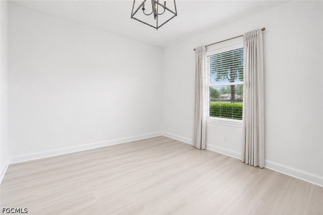 598 Aston Lake Ct Property Photo 17