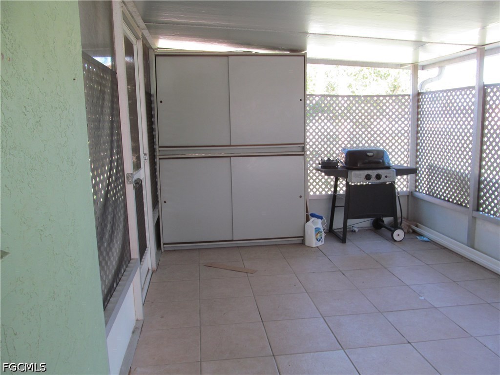117 Stetson St Property Photo 15