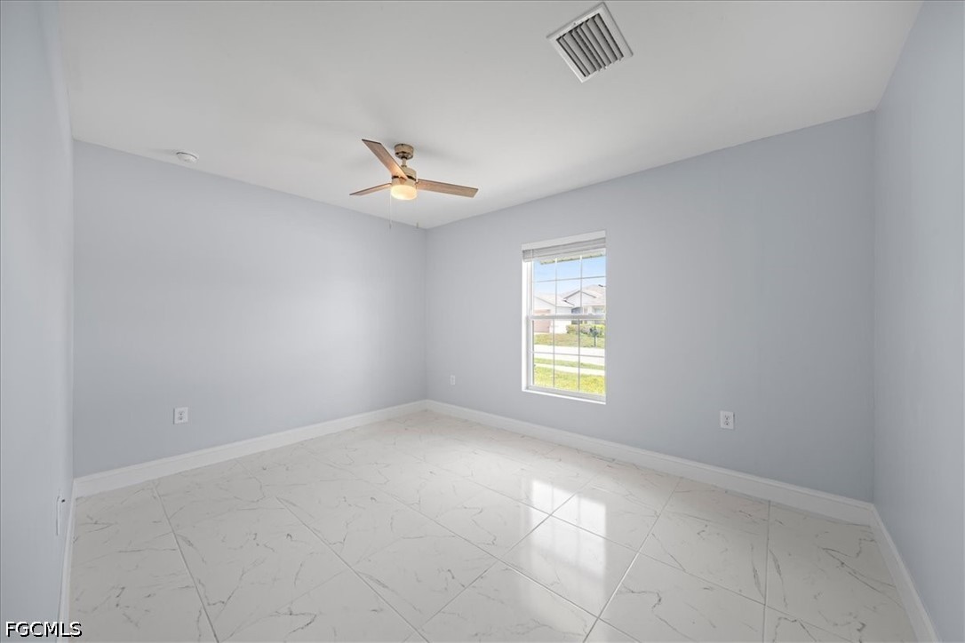10535 Crossback Ln Property Photo 9