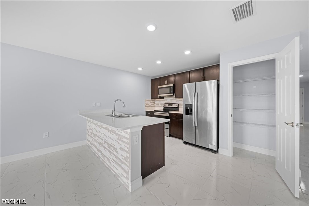 10535 Crossback Ln Property Photo 19
