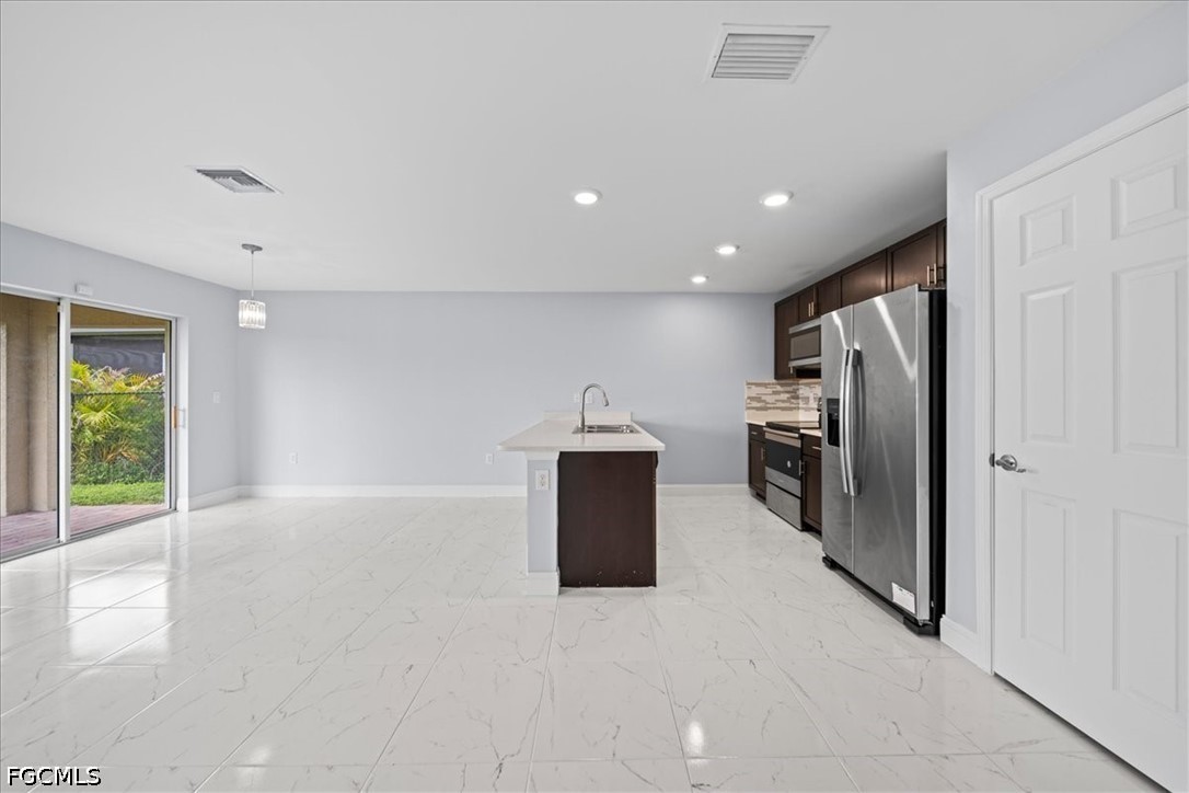 10535 Crossback Ln Property Photo 20