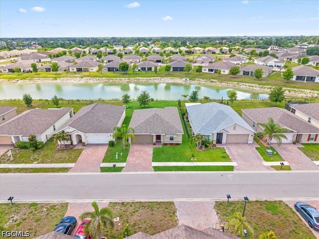 10535 Crossback Ln Property Photo 41