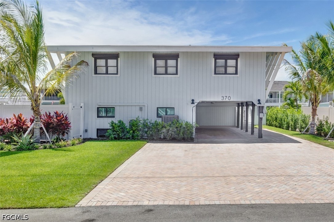 370 Bayland Rd Property Photo 1