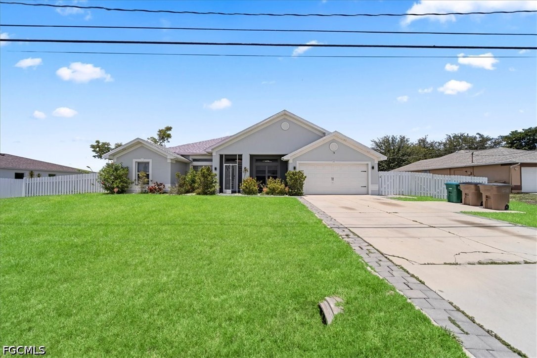 22 Nelson Rd S Property Photo 2