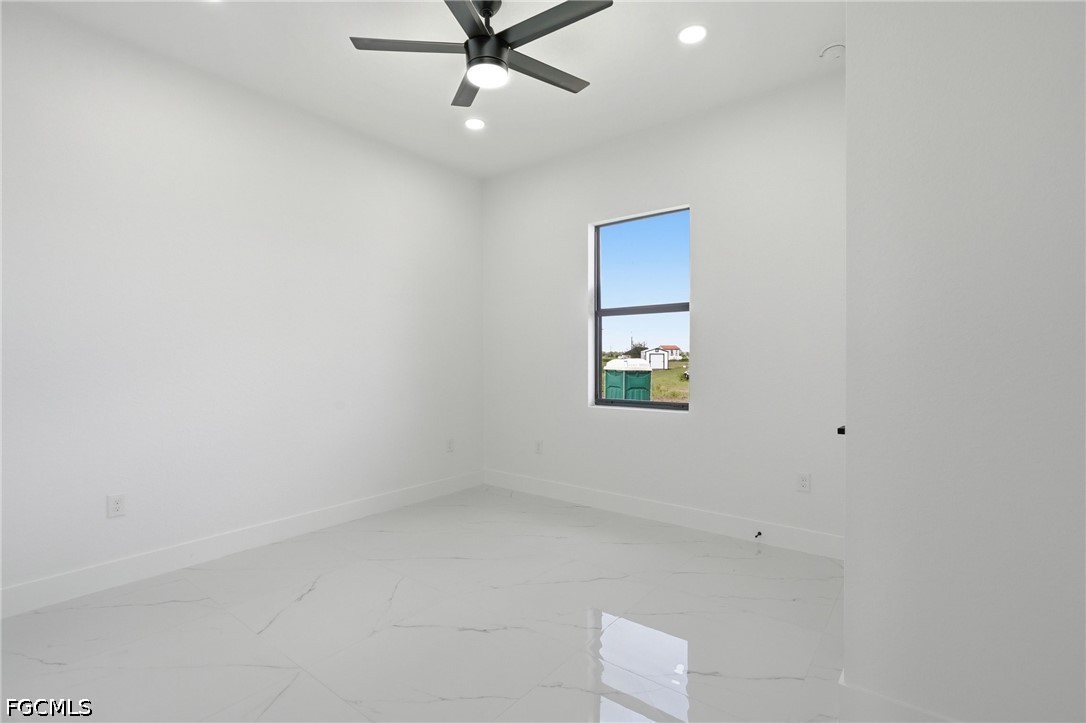 9014 Lawn Ct Property Photo 29
