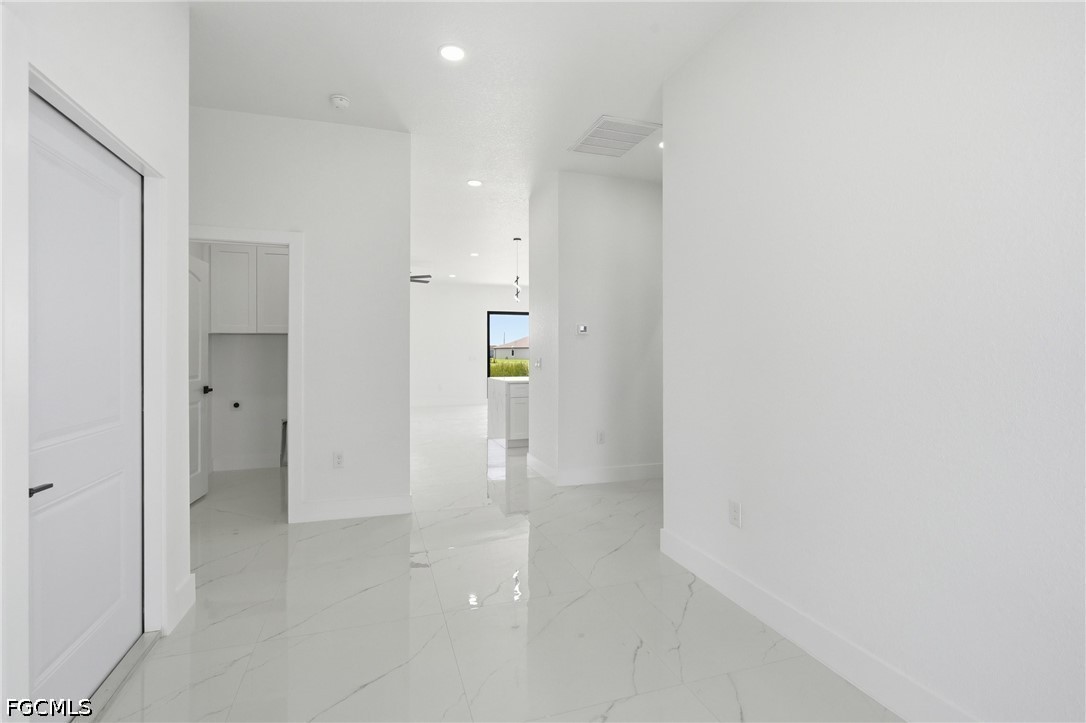 9014 Lawn Ct Property Photo 34