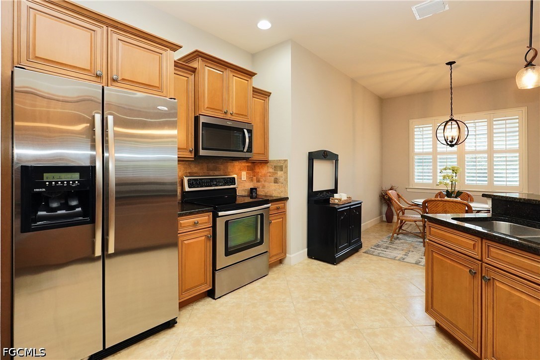 11265 Suffield St Property Photo 13
