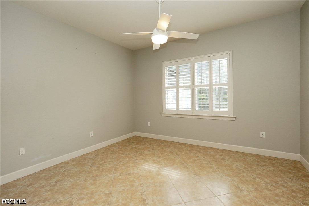11265 Suffield St Property Photo 16