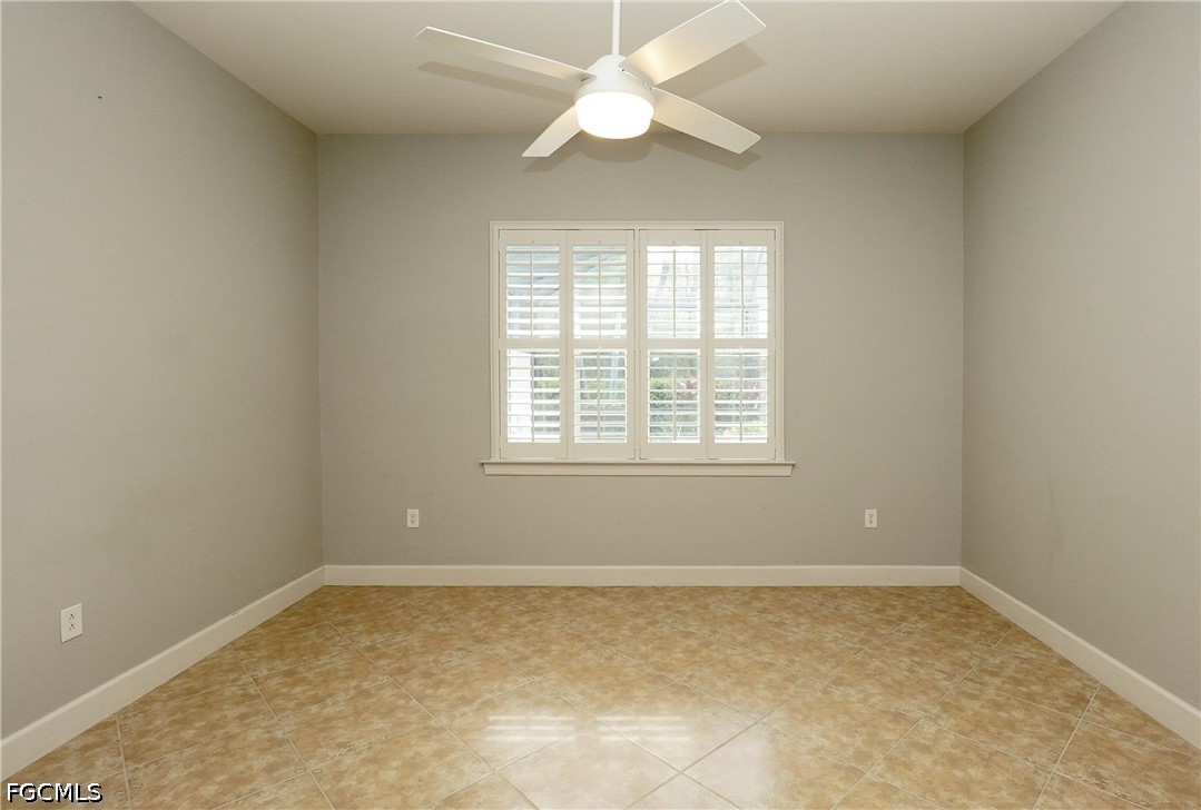 11265 Suffield St Property Photo 17
