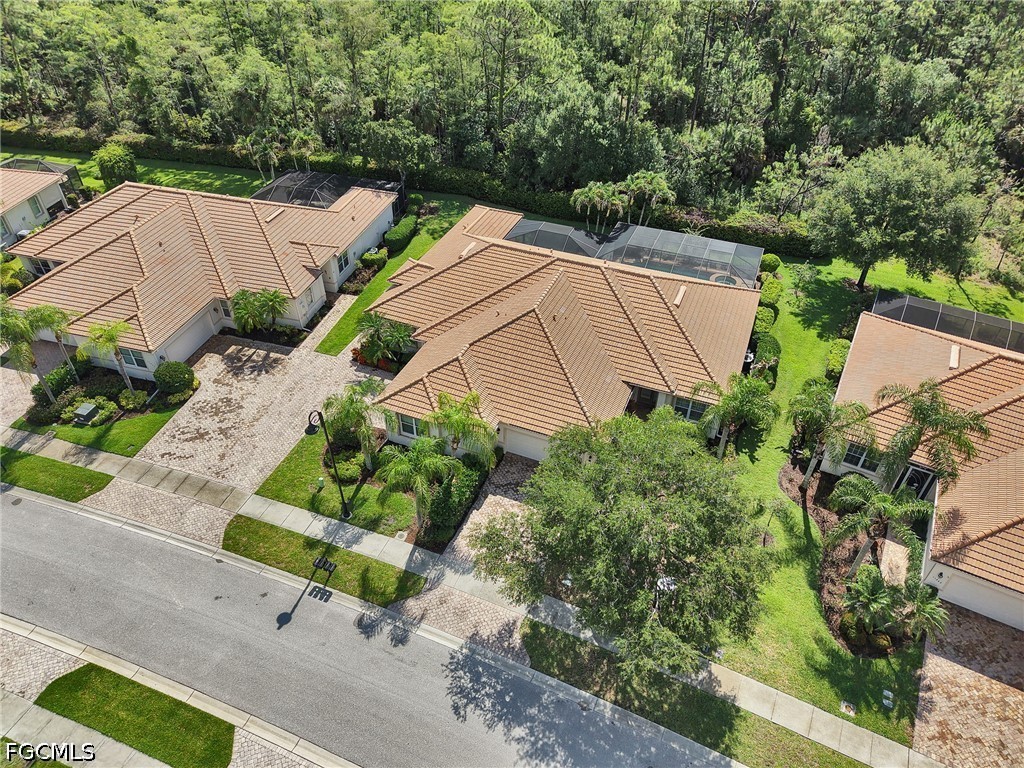 11265 Suffield St Property Photo 32