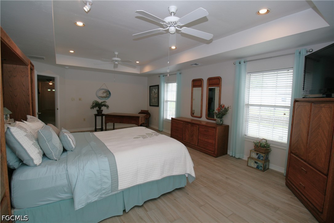 1330 Se 6th Ave Property Photo 11