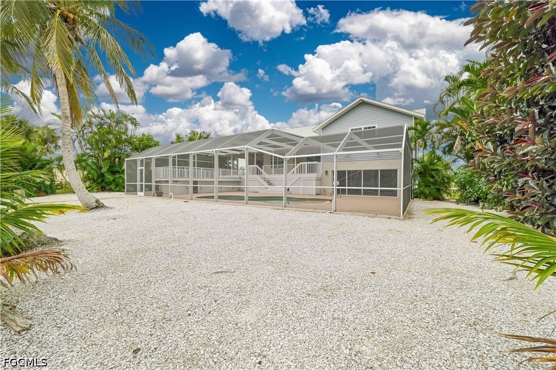 17611 Boat Club Dr Property Photo 2