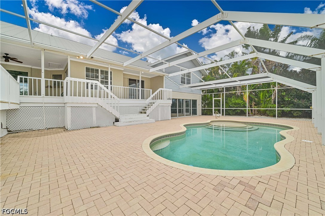 17611 Boat Club Dr Property Photo 5