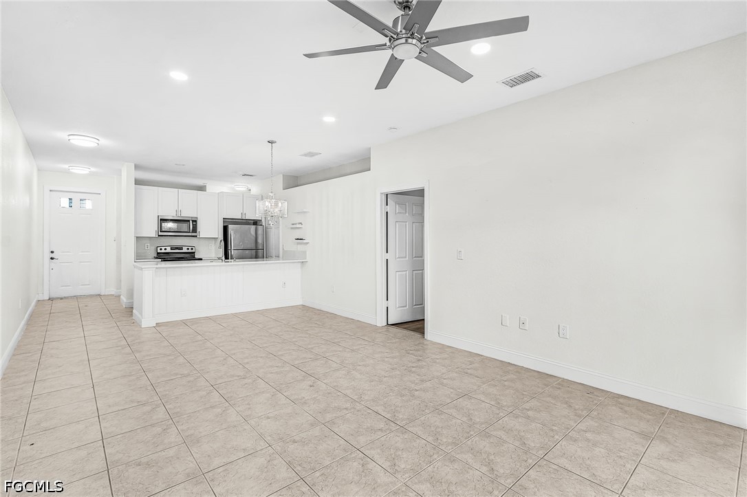 7542 Bristol Cir Property Photo 9