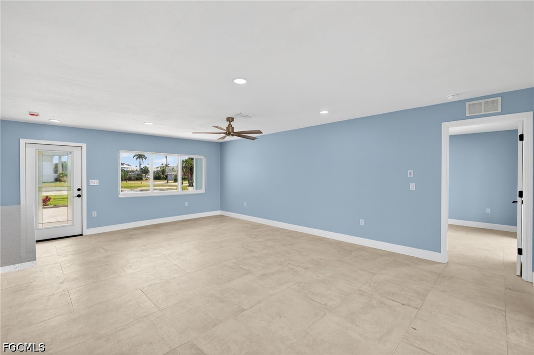 3 Bayview Blvd Property Photo 3