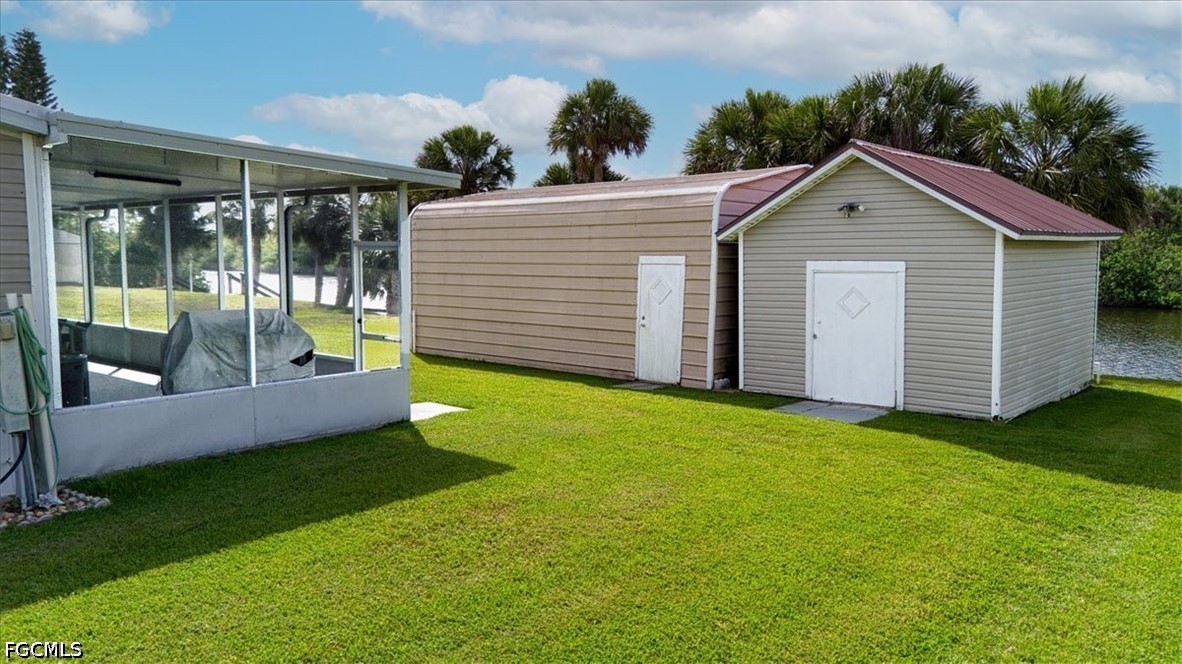 1537 Jerdik Dr Property Photo 24