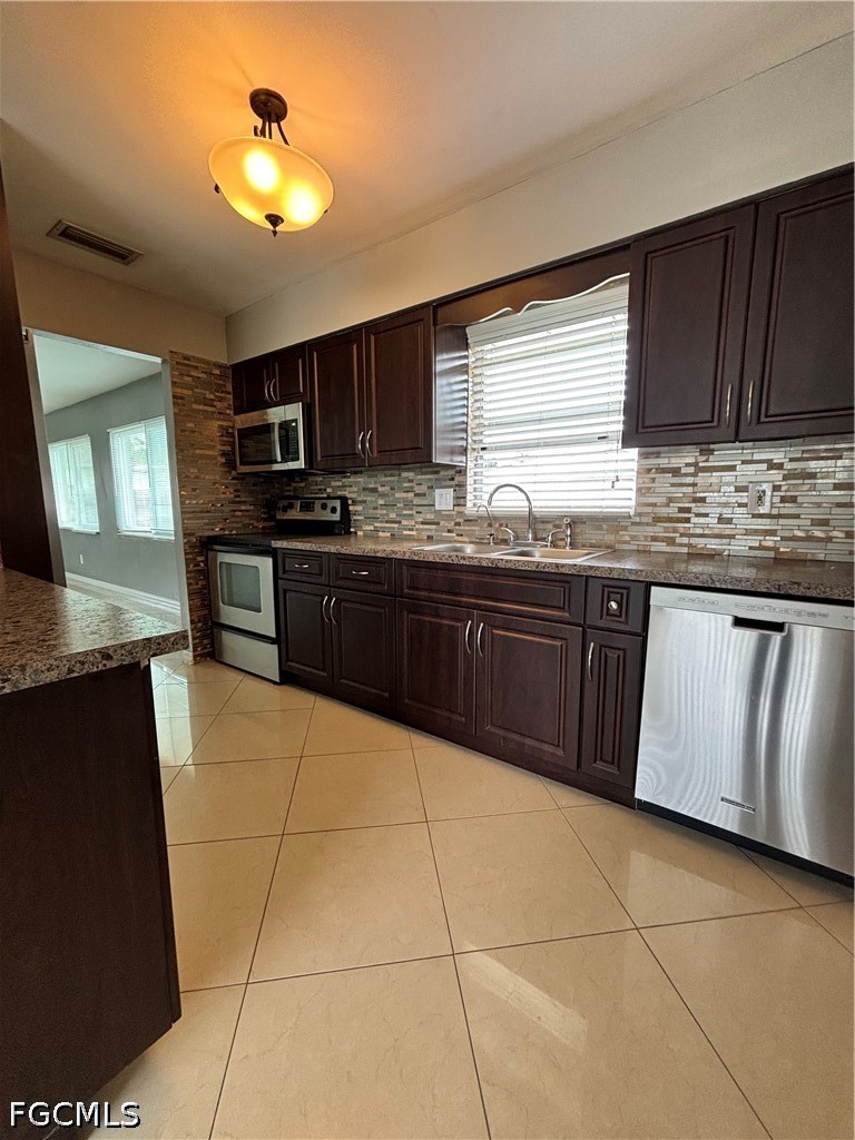 209 Punta Alta Ct Property Photo 12
