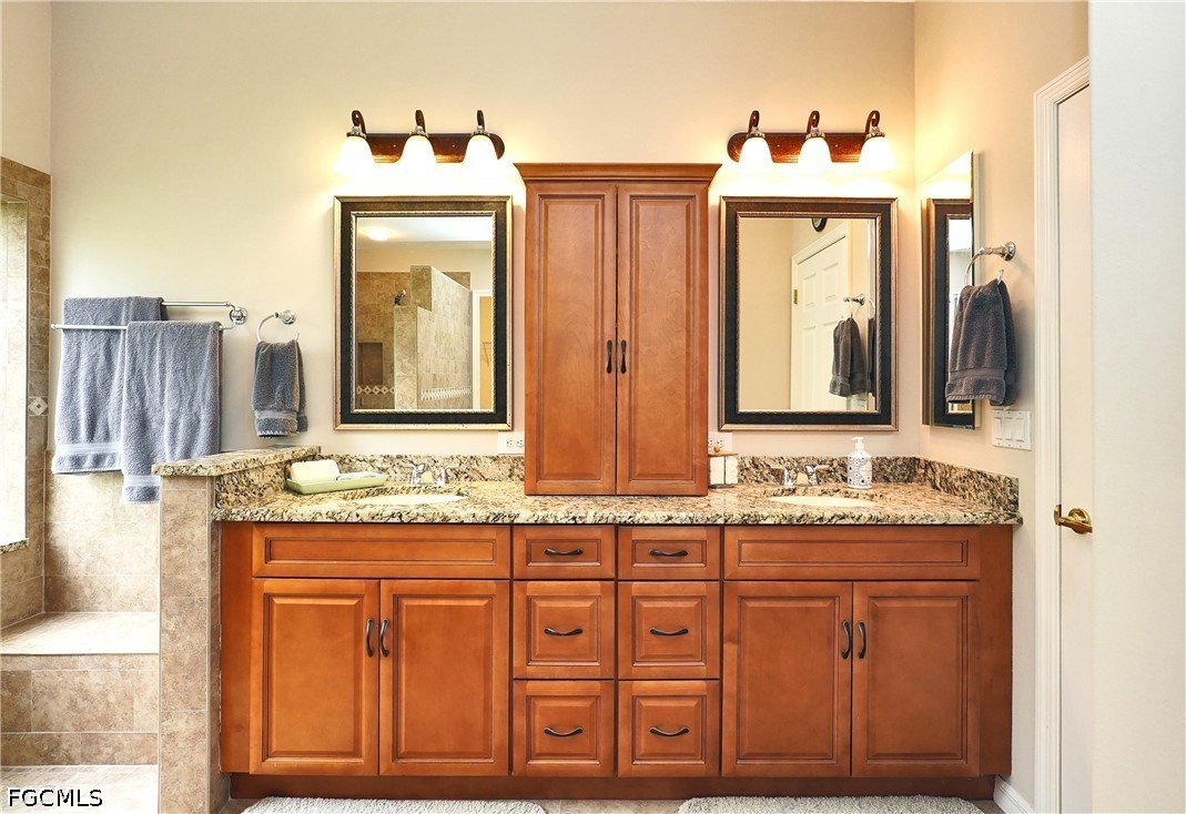 9227 Independence Way Property Photo 15