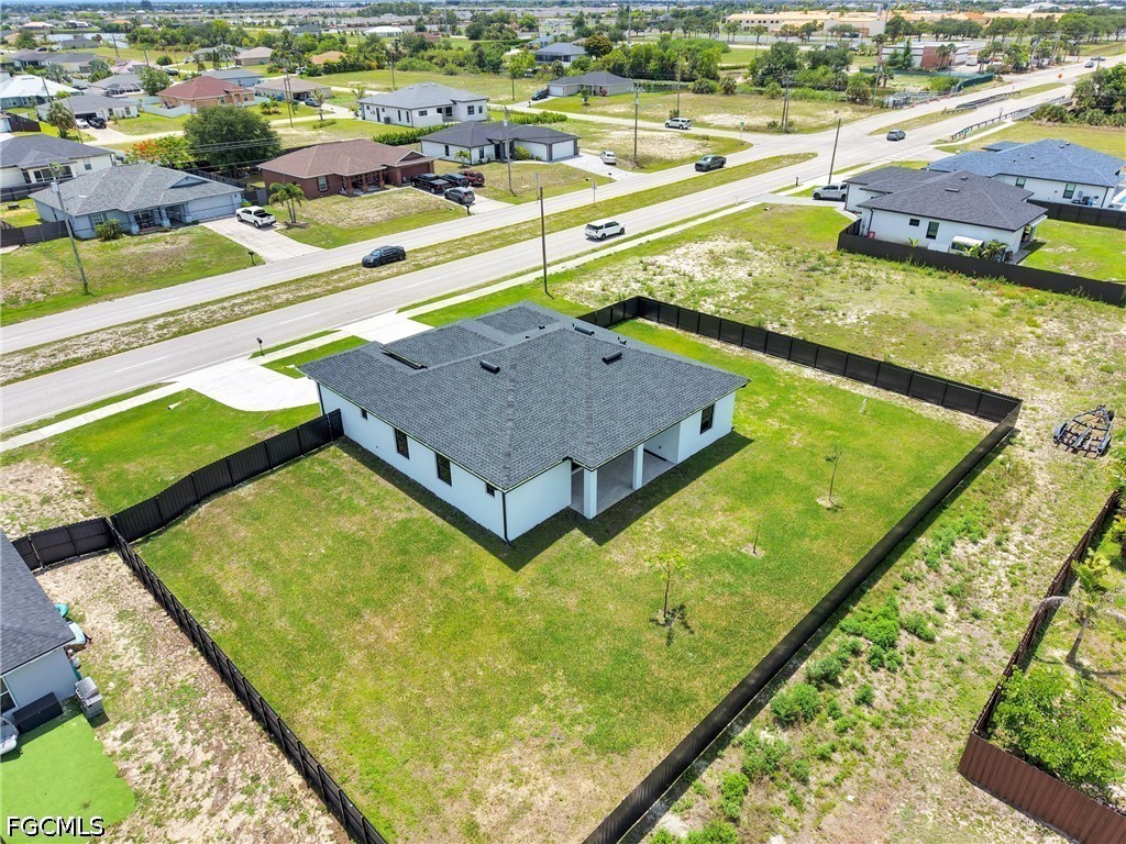 914 Chiquita Blvd N Property Photo 11