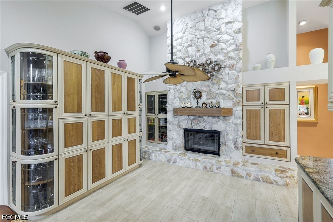 16861 Fox Den Property Photo 13