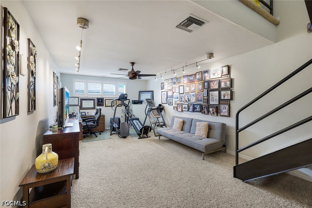 16861 Fox Den Property Photo 30