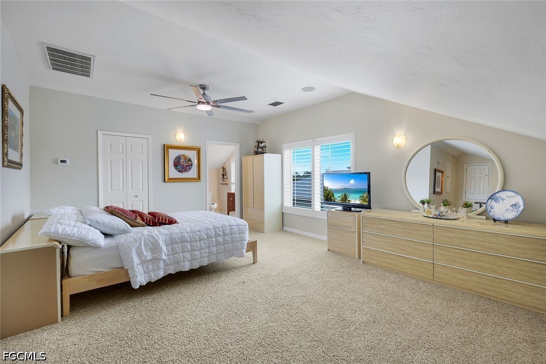 16861 Fox Den Property Photo 32