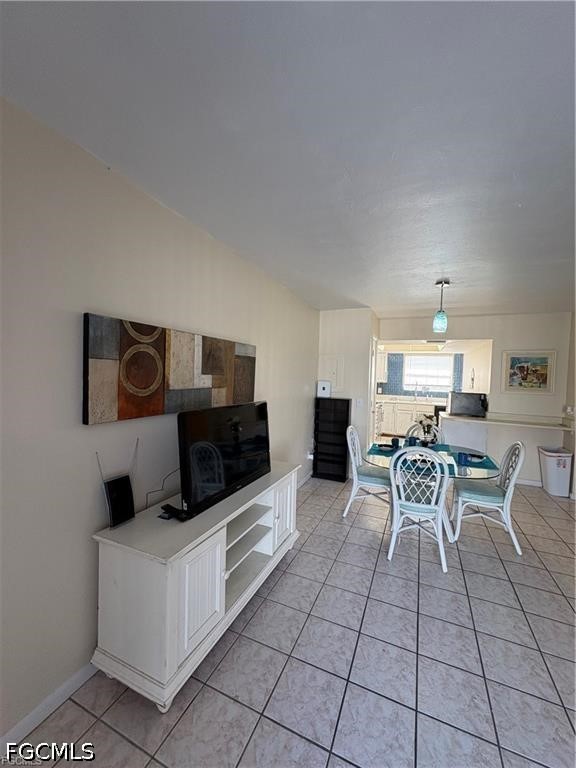 1005 Sw 48th Ter 8 Property Photo 12