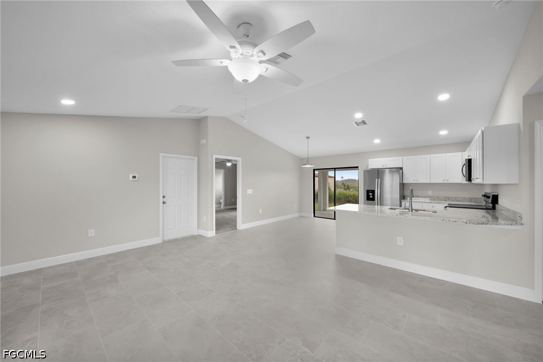 6146 Hughes Ave Property Photo 4