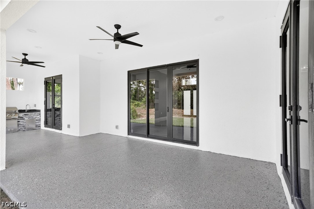 1114 Bari St E Property Photo 46