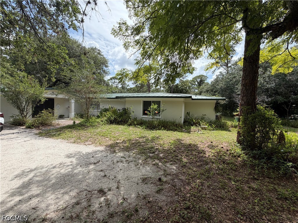 18251 Persimmon Ridge Rd Property Photo 2
