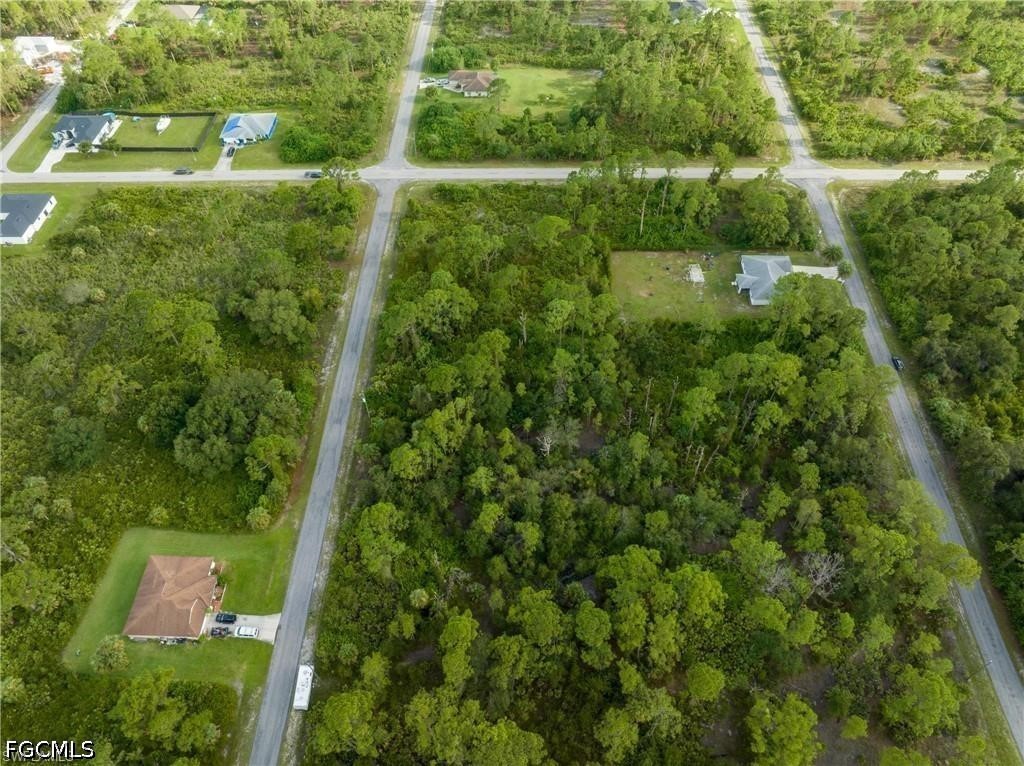 1405 Clark Ave Property Photo 4