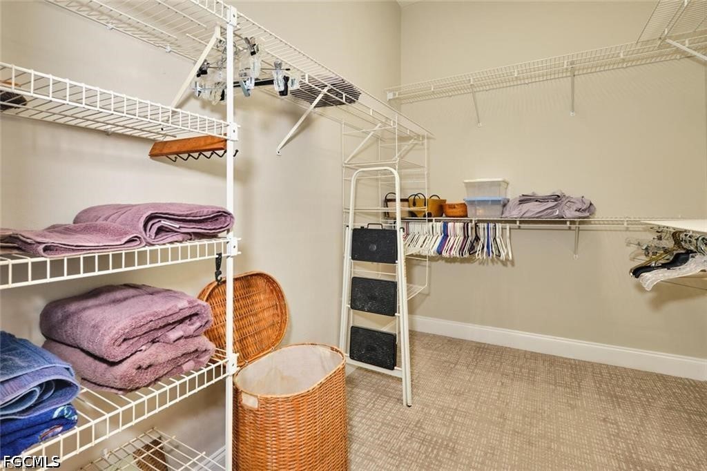 9240 Willowcrest Ct Property Photo 32