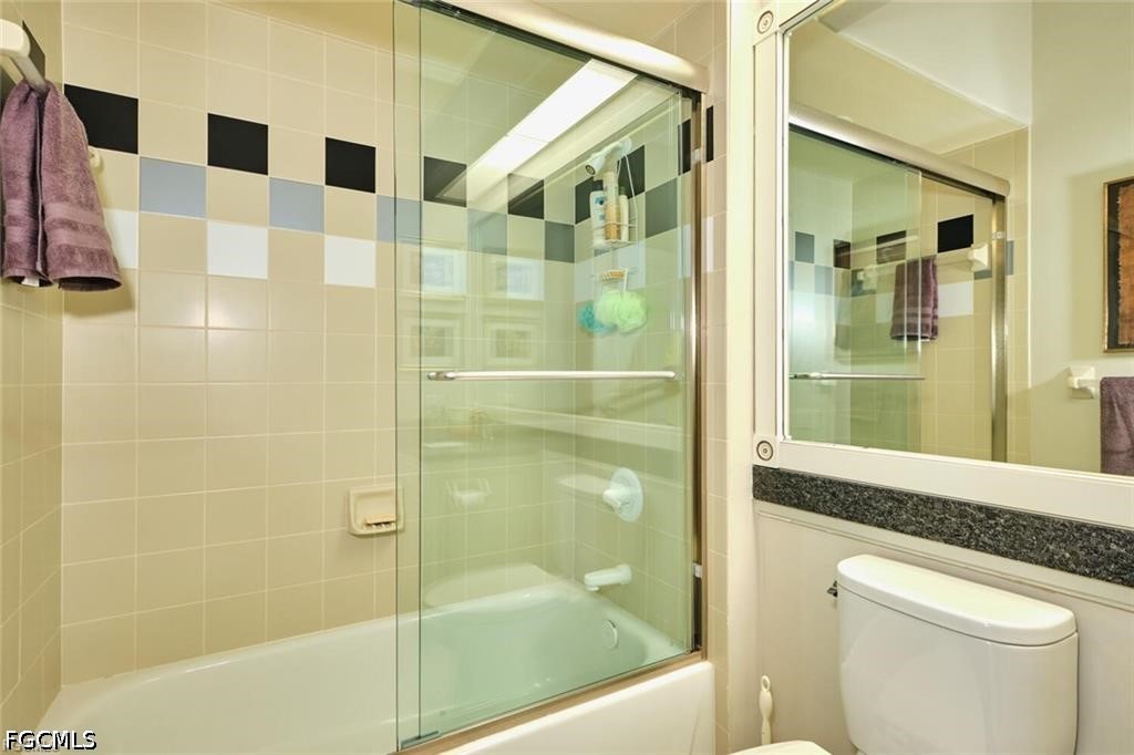 9240 Willowcrest Ct Property Photo 45