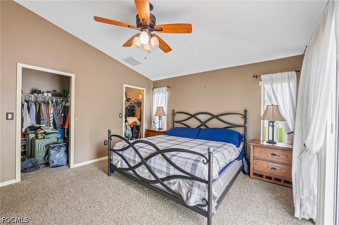 437 Raymer St Property Photo 15