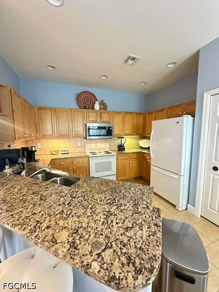 9250 Bayberry Bend 202 Property Photo 24