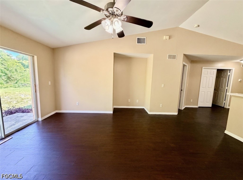 346 Bell Blvd S Property Photo 16