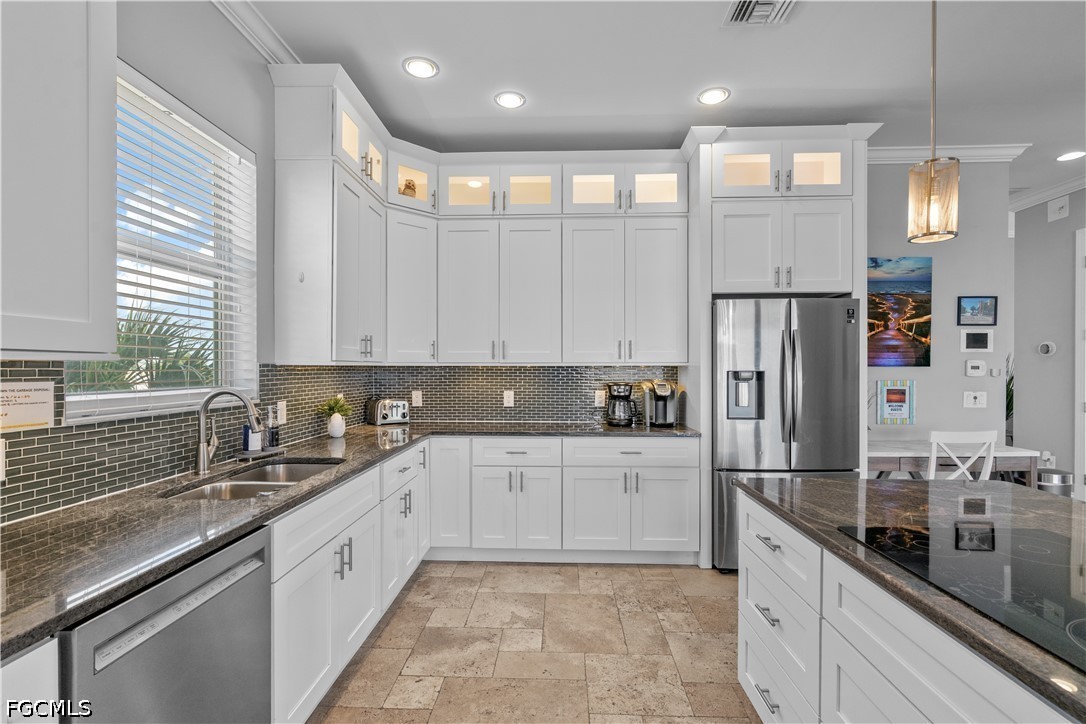 5335 Estero Blvd Property Photo 14